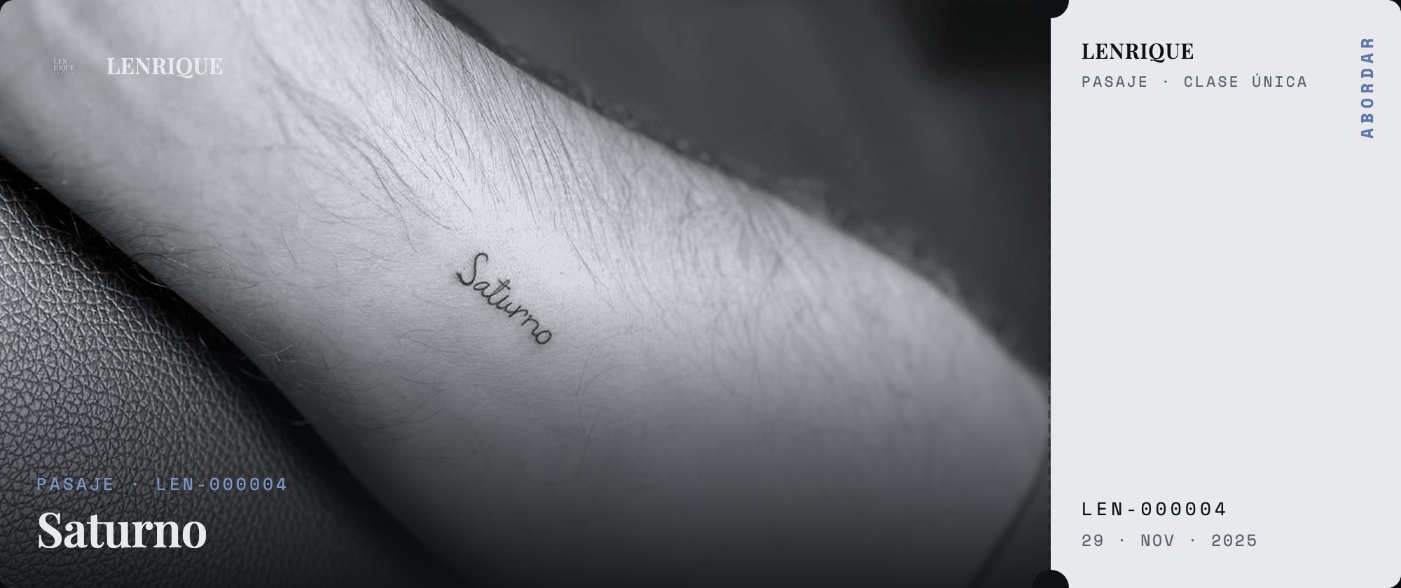 Pasaje LEN-000004 · Saturno — anverso, con la firma tatuada